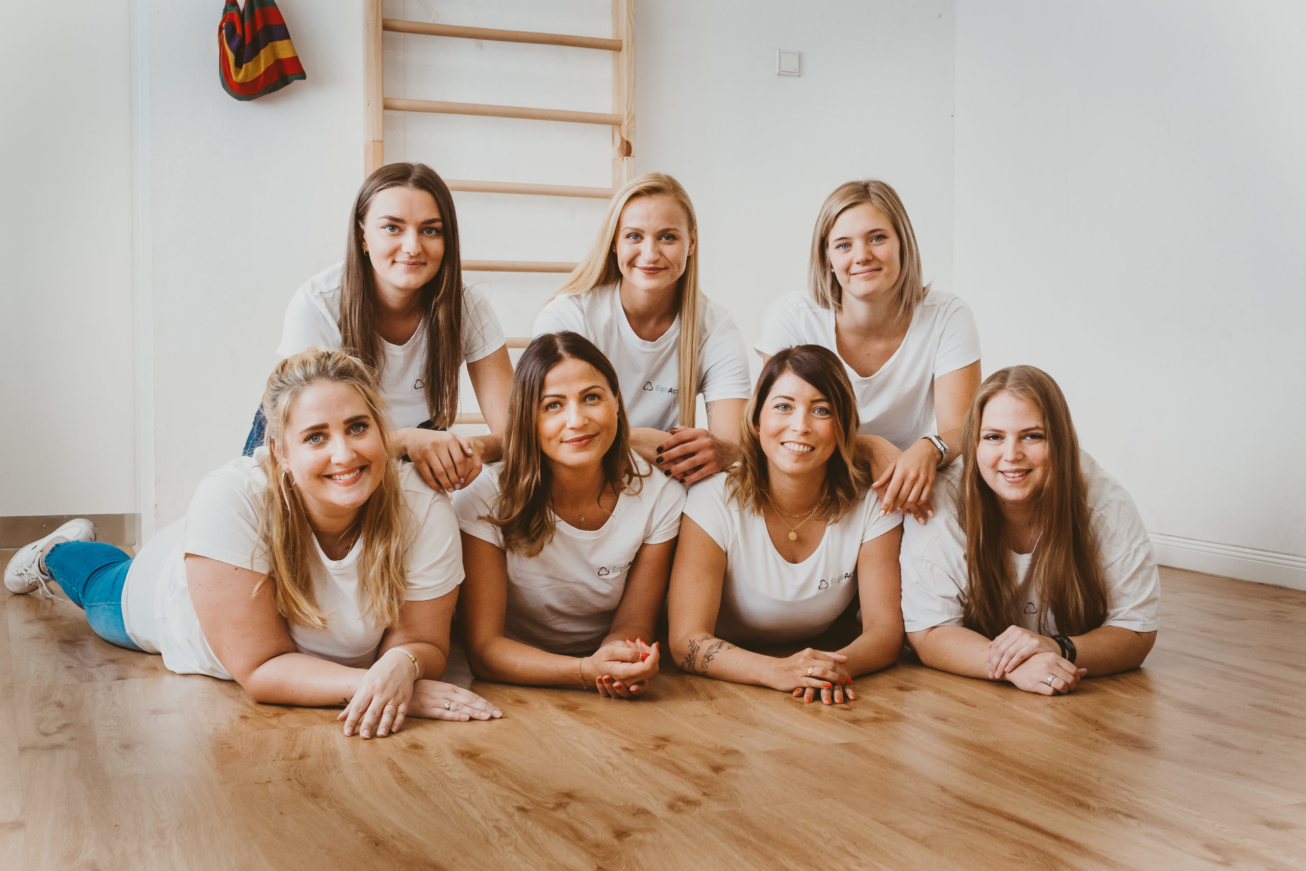 Gruppenbild Turnhalle